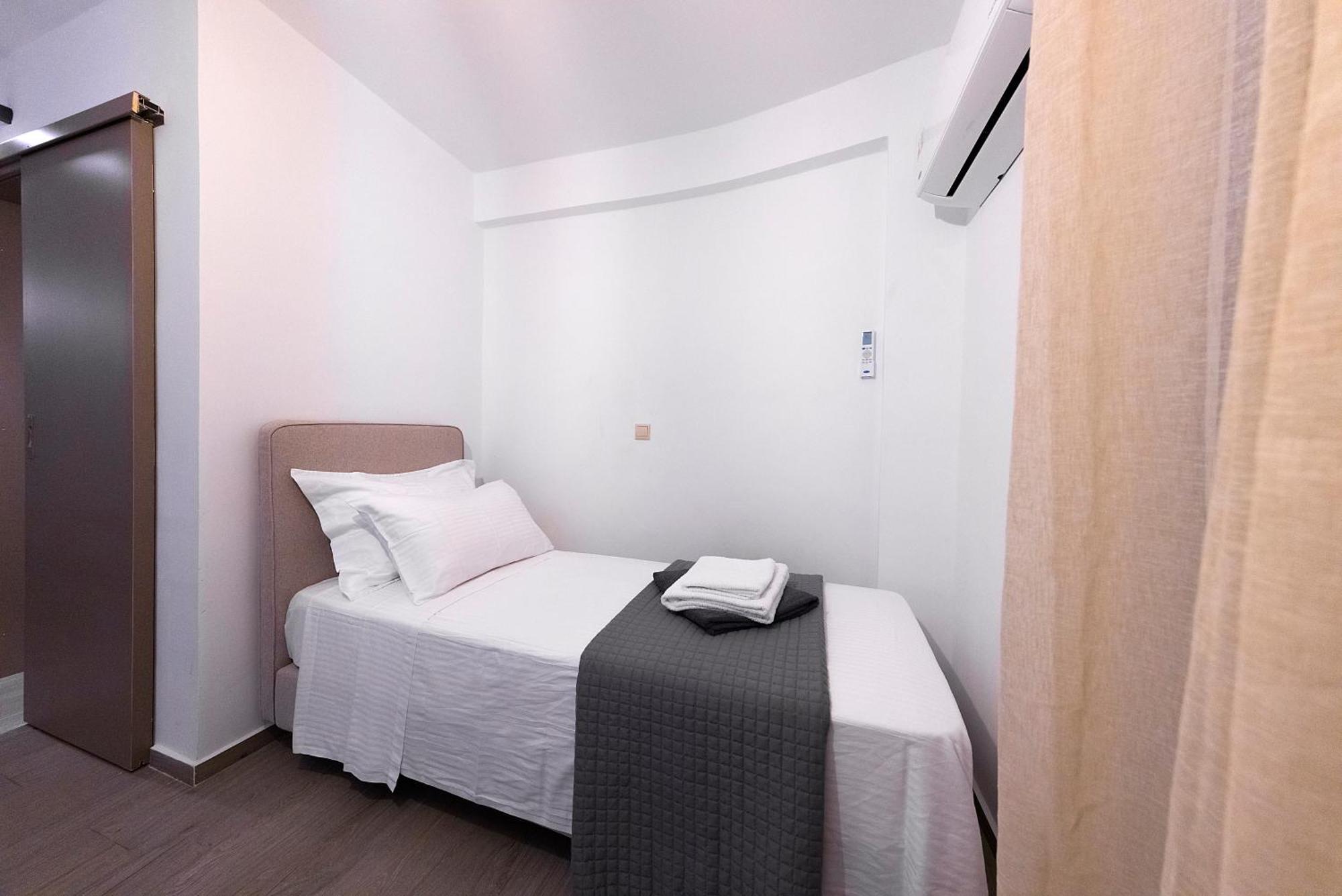 Njv Plus K Aegina Luaran gambar